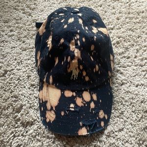 Polo Ralph Lauren women’s ball cap.  Color: black/tan